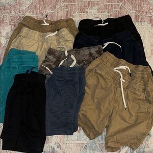 Lot of 10 Cat & Jack Kids boys Shorts in Black, Tan, Blue, and Camo